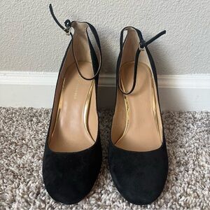 Banana Republic Leather Black Suede Heels with Ankle Strap Size 8